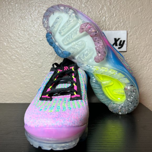 Nike Air Vapor Max 2021 Flyknit Next Nature Pink Blast  DX3369-600 5.5/11.5/12 - Picture 3 of 5